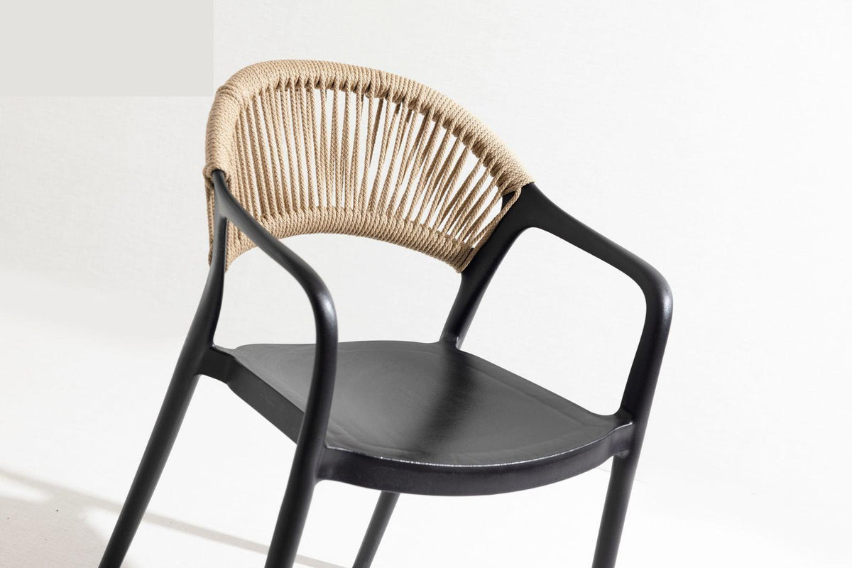 Стол Milos Rattan